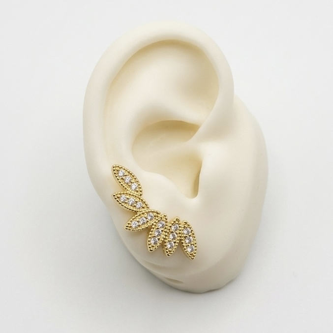 BRINCO EAR CUFF COM ZIRCÔNIA de R$ 59,90 por: - Imagem 2